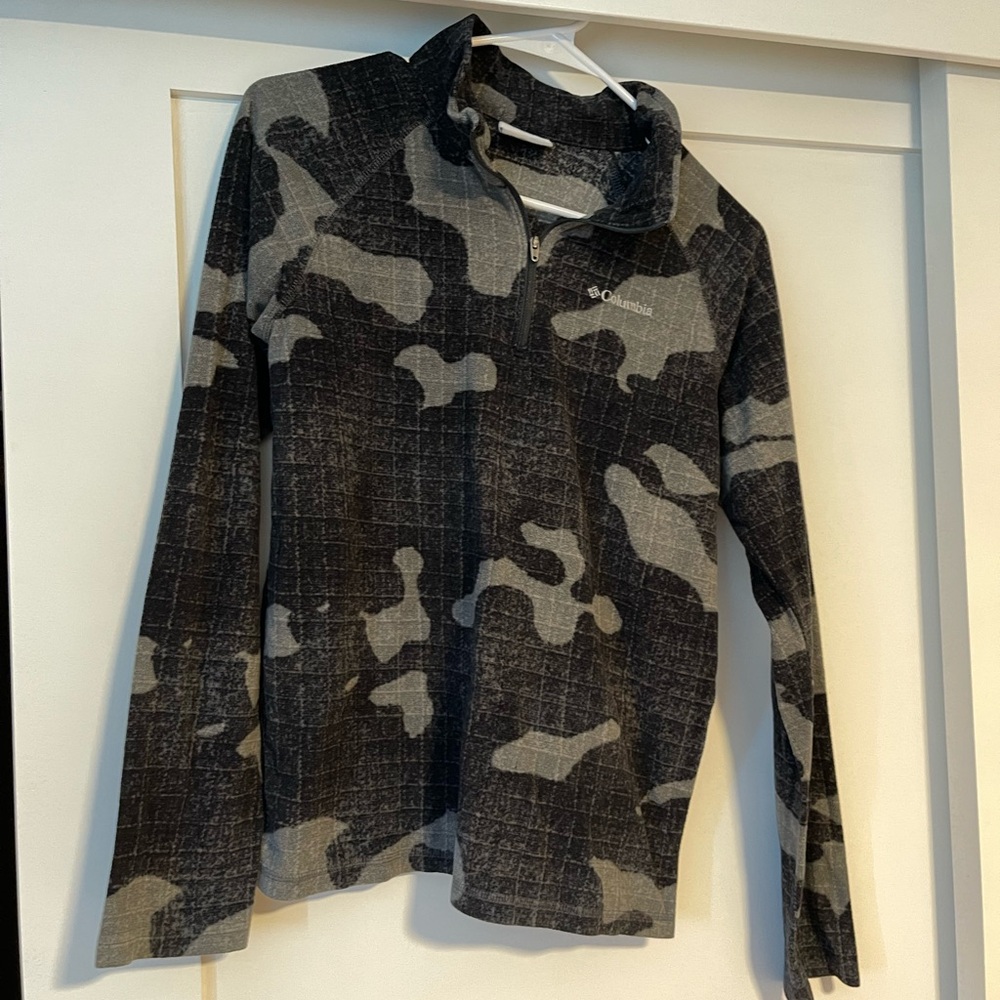 Columbia pullover